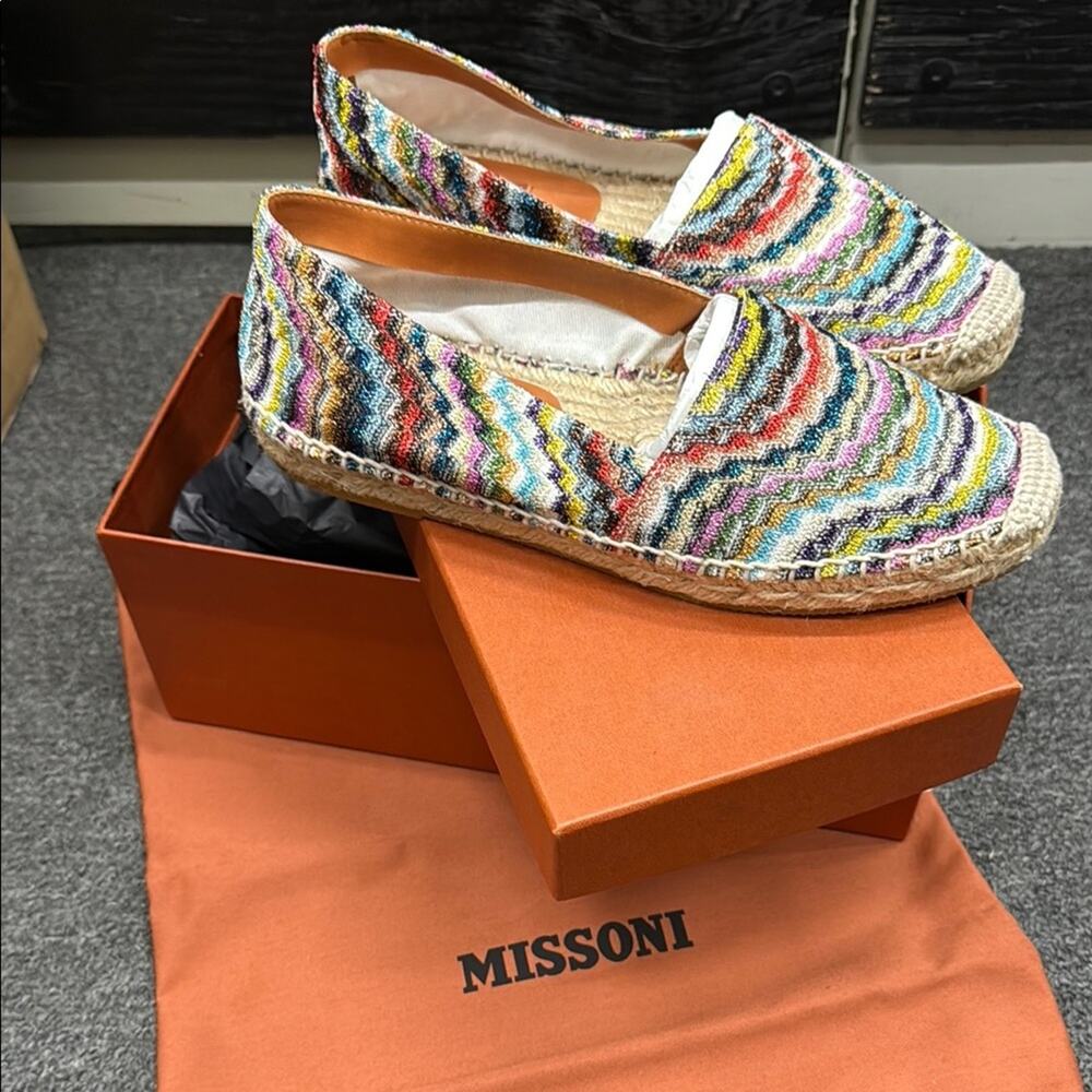 NWT Missoni Multicolor Espadrille Flats Size 36 US 6